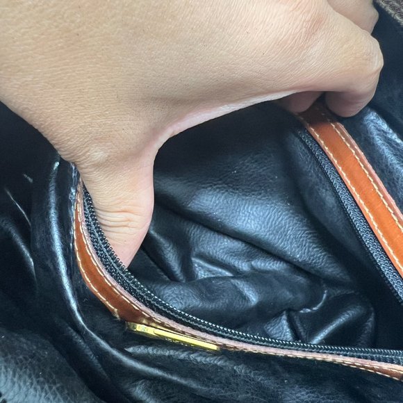 ❌SOLD❌Fendi Pequin Satchel Vintage Bag - Picture 6 of 12